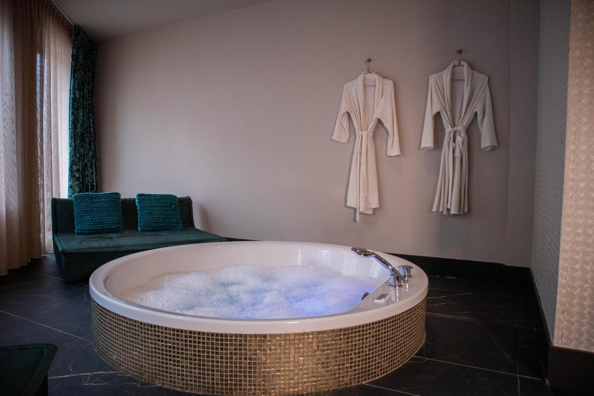 Manzo'S Suites Zaandam Ngoại thất bức ảnh